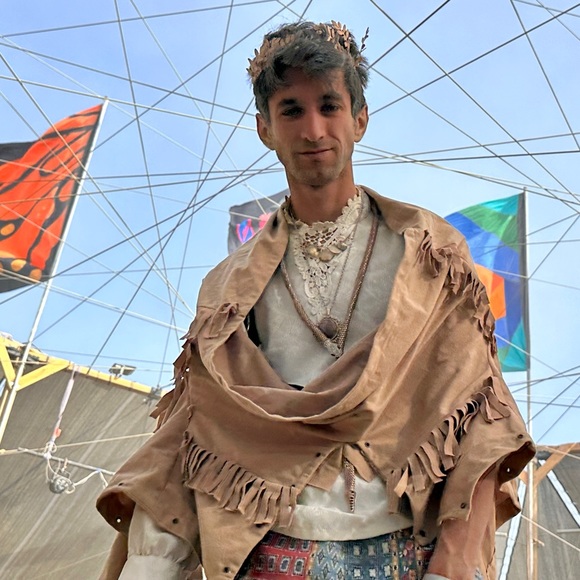 Meet Your Posher, David - Picture 6 of 12